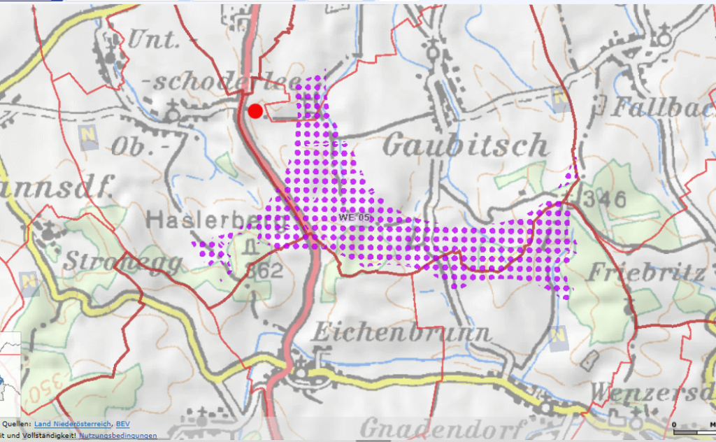 roter Punkt: Siebenbergeblick / violette Punkte: ausgewiesene Windkraftzone